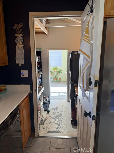 Detail Gallery Image 25 of 39 For 15911 Dundalk Ln, Huntington Beach,  CA 92647 - 3 Beds | 2 Baths