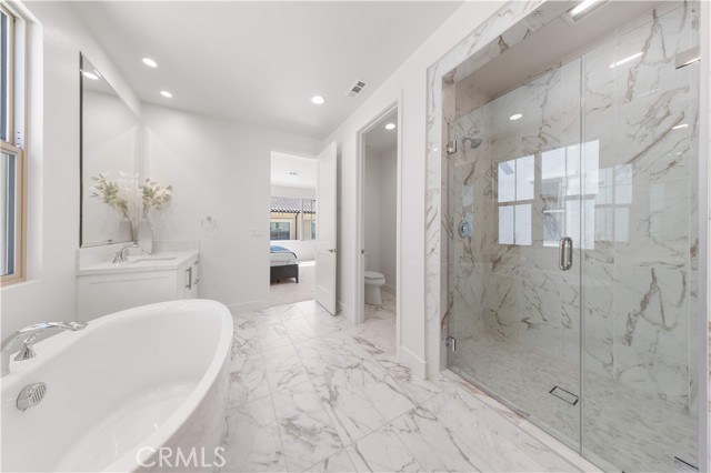 Detail Gallery Image 48 of 75 For 168 Somera, Irvine,  CA 92602 - 5 Beds | 4 Baths