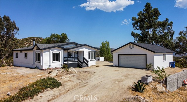 Detail Gallery Image 1 of 39 For 47800 Secret Falls Rd, Aguanga,  CA 92536 - 3 Beds | 2 Baths