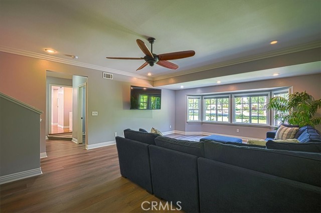 1375 N Euclid Avenue, Upland CA: https://media.crmls.org/medias/34cff557-b670-4729-801c-01c26f074a9f.jpg