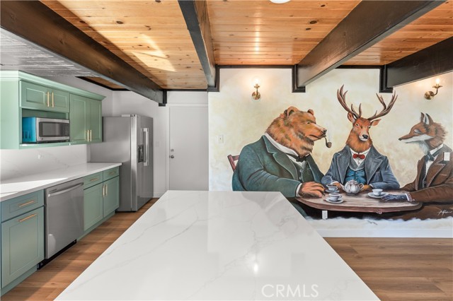 Detail Gallery Image 41 of 72 For 39933 Deer, Big Bear Lake,  CA 92315 - 3 Beds | 2 Baths