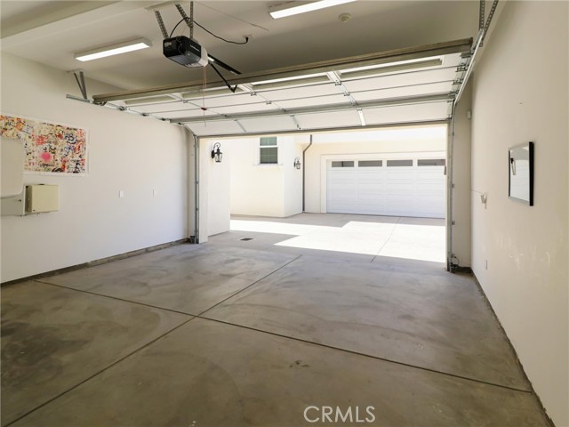 3918 W 242nd Street, Torrance CA: https://media.crmls.org/medias/34d175b0-8a1b-4ec6-8d22-63247f01e49f.jpg