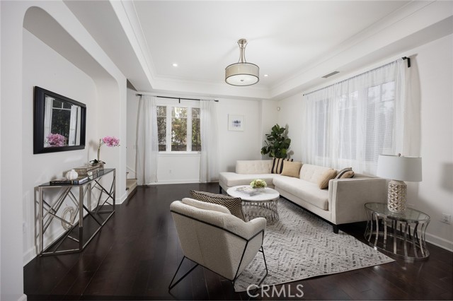 Detail Gallery Image 10 of 31 For 1088 Sunset Bld a,  Arcadia,  CA 91007 - 3 Beds | 3 Baths