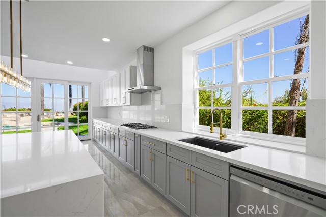 Detail Gallery Image 18 of 56 For 24215 Park Granada, Calabasas,  CA 91302 - 5 Beds | 5 Baths