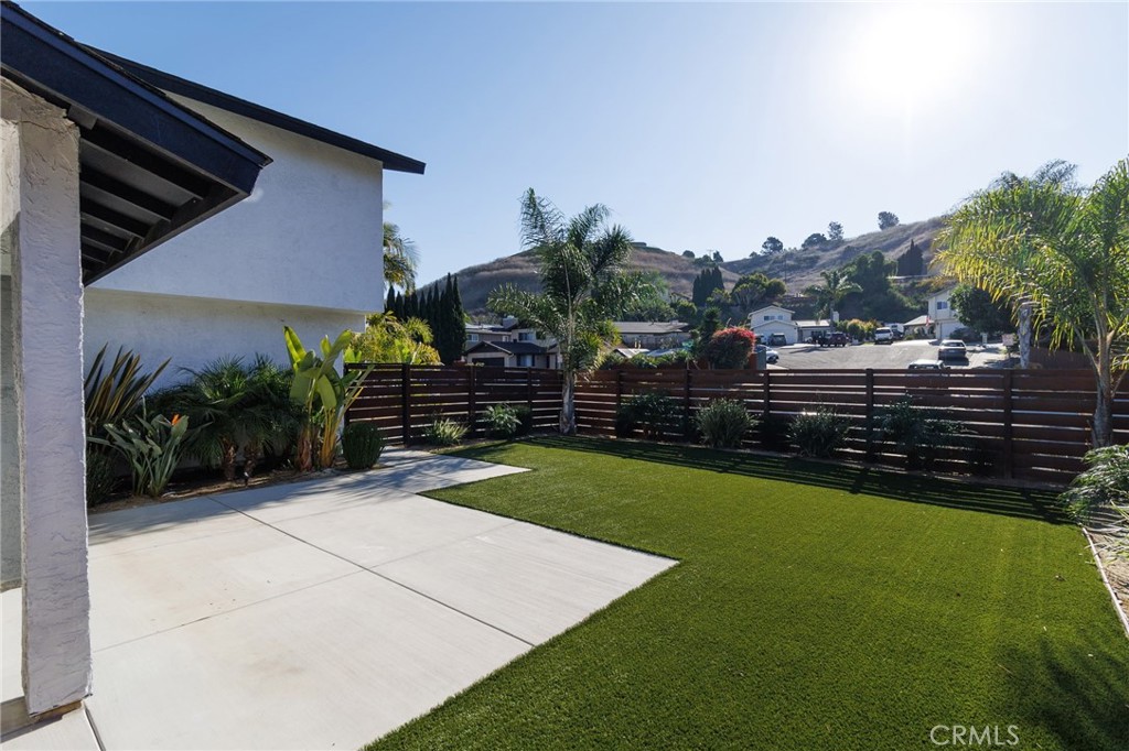 3178 Noreen Way - photo 5