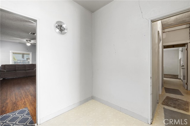 Detail Gallery Image 27 of 38 For 421 W Colorado Bld, Monrovia,  CA 91016 - 3 Beds | 2 Baths