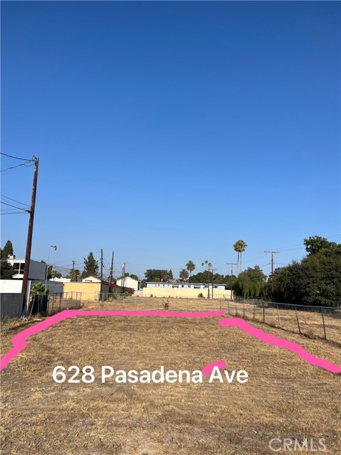 628 N Pasadena Avenue, Azusa CA: https://media.crmls.org/medias/34d27868-6ad9-41d4-aaa7-3f6c9b9801ed.jpg