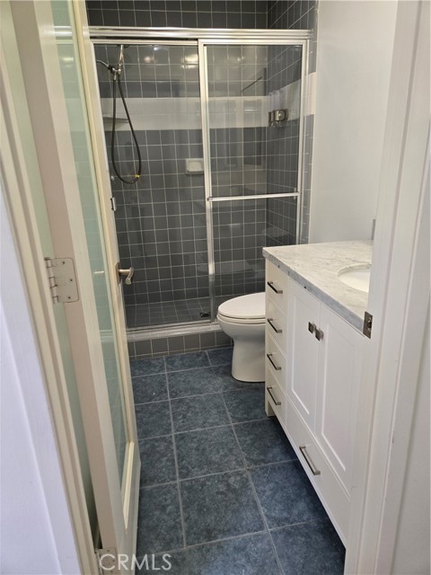 409 15th Street, Manhattan Beach CA: https://media.crmls.org/medias/34d2f63b-8427-4619-8a1f-bc1f328b4f55.jpg