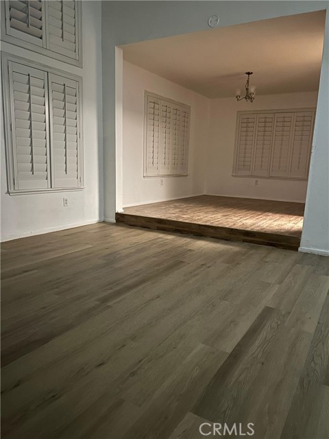 Detail Gallery Image 12 of 27 For 3030 Wellington, Palmdale,  CA 93551 - 5 Beds | 3 Baths