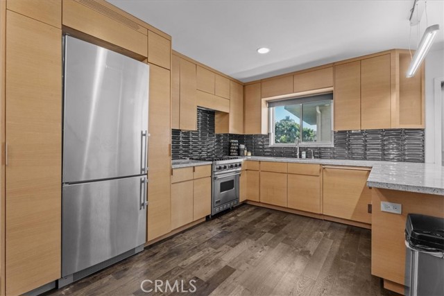 Detail Gallery Image 2 of 10 For 1411 N Hayworth Ave #15,  West Hollywood,  CA 90046 - 1 Beds | 1 Baths