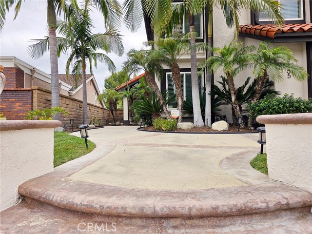 Detail Gallery Image 3 of 54 For 27355 Betanzos, Mission Viejo,  CA 92692 - 4 Beds | 3 Baths