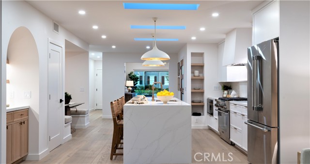 3521 Pine Avenue, Manhattan Beach, California 90266, 3 Bedrooms Bedrooms, ,2 BathroomsBathrooms,Residential,Sold,Pine,SB23138178