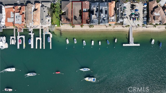 Detail Gallery Image 8 of 13 For 355 via Lido Soud, Newport Beach,  CA 92663 - 3 Beds | 2/1 Baths