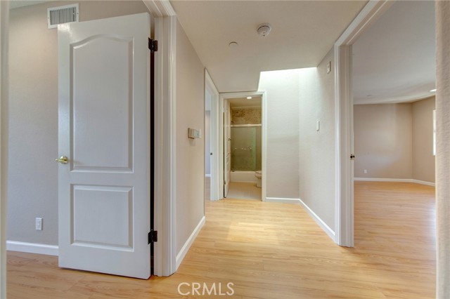 Detail Gallery Image 30 of 32 For 604 W Wilson Ave #2,  Glendale,  CA 91203 - 3 Beds | 2/1 Baths