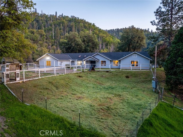 Detail Gallery Image 6 of 51 For 36345 Mudge Ranch Rd, Coarsegold,  CA 93614 - 5 Beds | 4 Baths