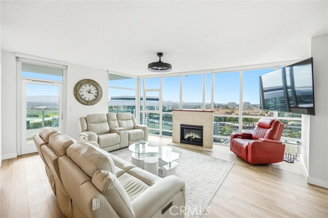 Detail Gallery Image 17 of 38 For 3131 Michelson Dr #1504,  Irvine,  CA 92612 - 3 Beds | 2/1 Baths