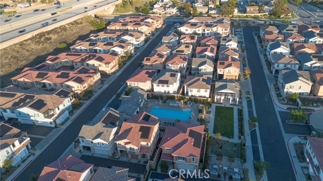 Detail Gallery Image 33 of 35 For 15185 Ridge, Fontana,  CA 92336 - 4 Beds | 3/1 Baths