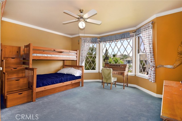 29360 Castlehill Drive, Agoura Hills CA: https://media.crmls.org/medias/34d71a5b-fe74-48fd-b317-d2d4f723479c.jpg