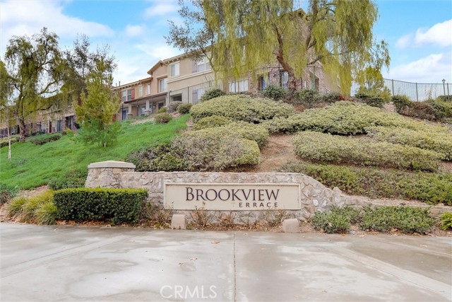 Detail Gallery Image 23 of 28 For 30505 Canyon Hills Rd #2001,  Lake Elsinore,  CA 92532 - 3 Beds | 2/1 Baths
