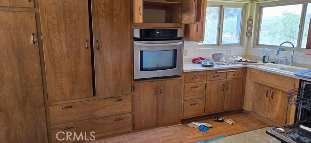 Detail Gallery Image 5 of 14 For 56994 Crestview Dr, Yucca Valley,  CA 92284 - 2 Beds | 1/1 Baths