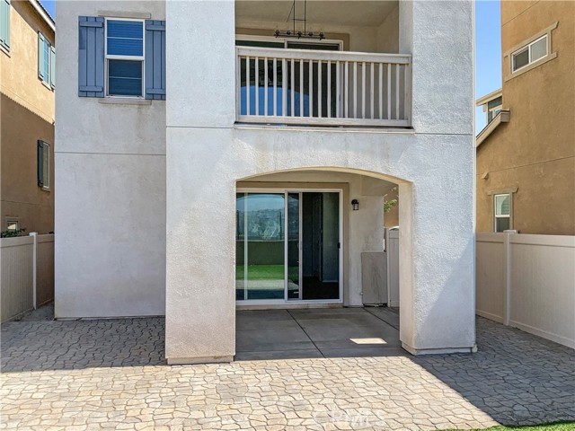 Detail Gallery Image 6 of 20 For 7378 Rocky Point Rd, Jurupa Valley,  CA 92509 - 3 Beds | 2/1 Baths