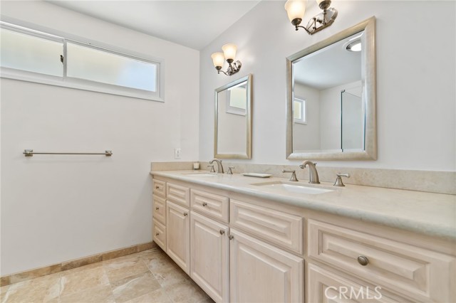 Detail Gallery Image 18 of 27 For 4331 Dauntless Dr, Rancho Palos Verdes,  CA 90275 - 3 Beds | 2 Baths