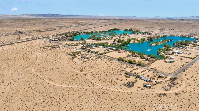 Detail Gallery Image 27 of 33 For 37132 Coyote Lake Rd, Newberry Springs,  CA 92398 - 15 Beds | 13 Baths