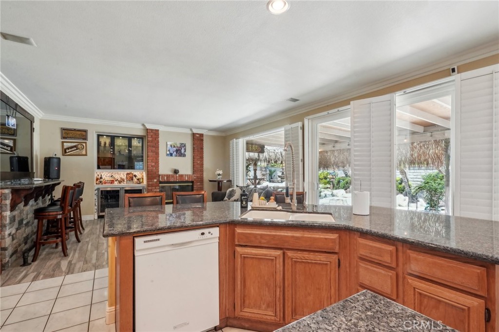 MLS #CV25106163 img 4