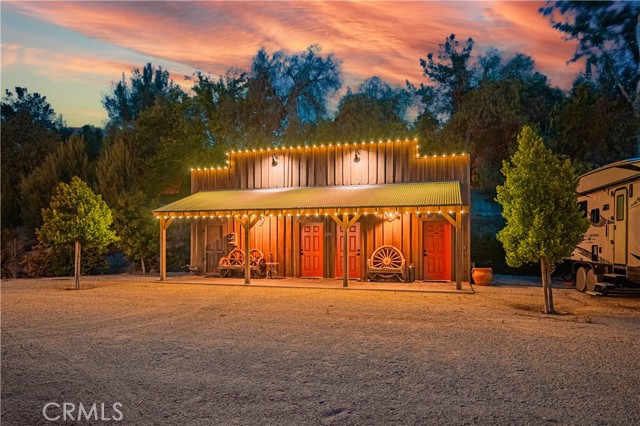 26465 Douglas Avenue, Murrieta CA: https://media.crmls.org/medias/34dbfe0d-5cee-405c-b9f4-19844beec8bd.jpg