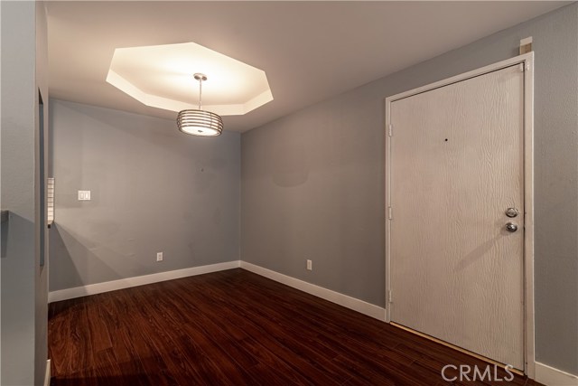 1230 Horn Avenue 525