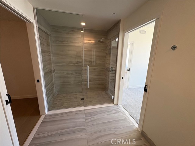 1050 S Grand Avenue, Los Angeles CA: https://media.crmls.org/medias/34dc1da3-6d4f-4af9-a94a-0450d20acdf9.jpg