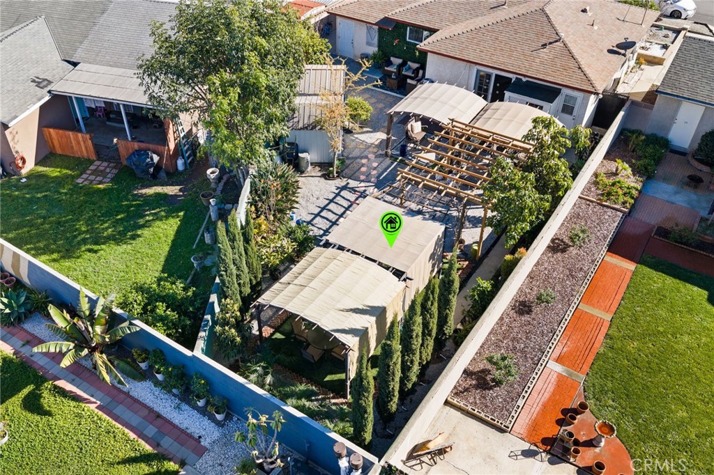 https://media.crmls.org/medias/34dc1e15-fc27-432b-9500-f2790c064eac.jpg?preset=X-Large