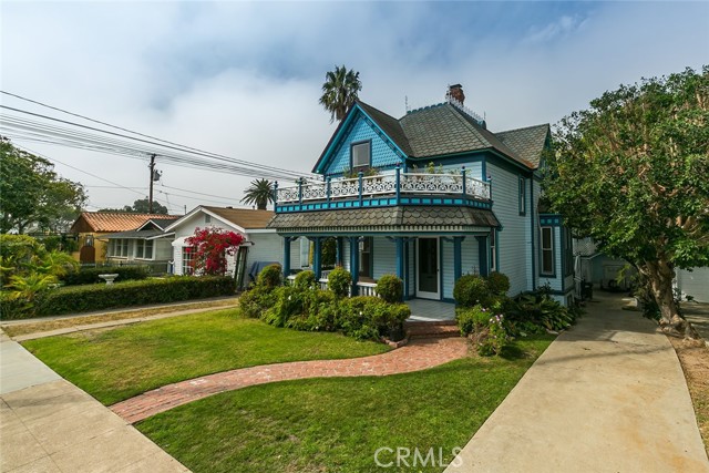 323 Francisca Avenue, Redondo Beach, California 90277, ,Residential Income,Sold,Francisca,SB21241963