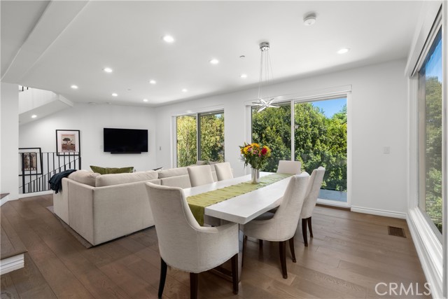 7670 Woodrow Wilson Drive, Los Angeles CA: https://media.crmls.org/medias/34ded50f-9460-4230-ab53-4533a64502f0.jpg
