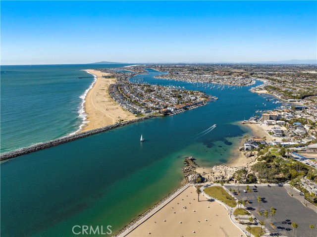 Detail Gallery Image 31 of 38 For 2741 Bungalow Pl, Corona Del Mar,  CA 92625 - 2 Beds | 2 Baths