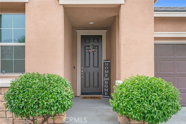 Detail Gallery Image 4 of 34 For 582 Clarence Muse Loop, Perris,  CA 92570 - 4 Beds | 2 Baths