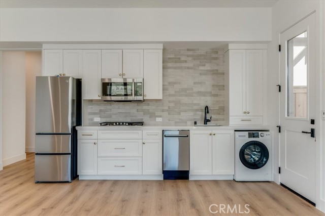 Detail Gallery Image 18 of 21 For 1433 Hansen Ln, San Luis Obispo,  CA 93401 - 4 Beds | 3/1 Baths