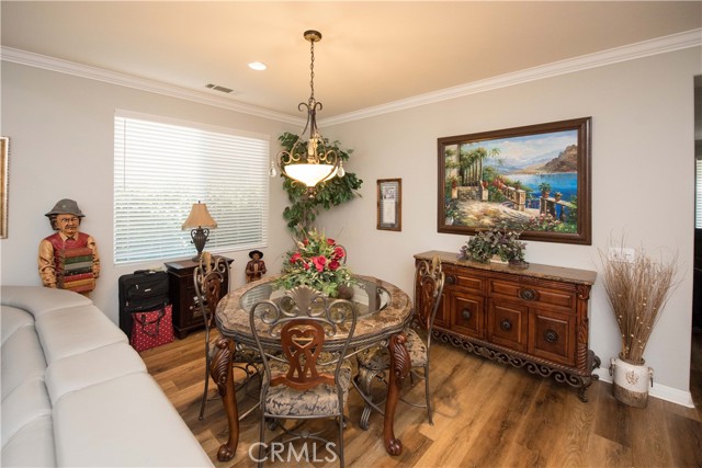 26112 Palm Breeze Lane, Menifee CA: https://media.crmls.org/medias/34e0c931-20a8-4316-af0d-f43ca0ae0403.jpg