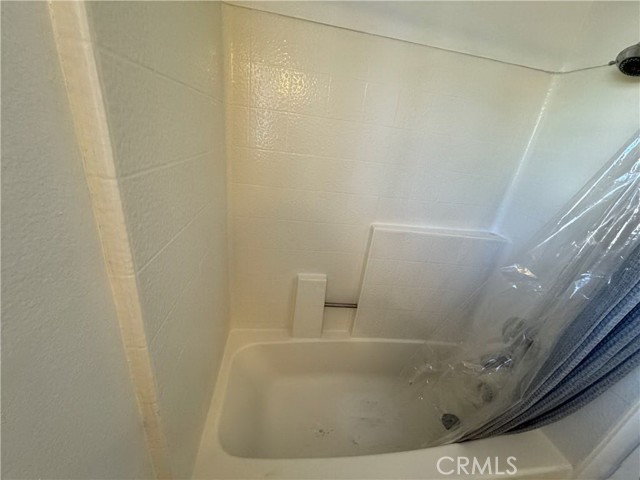 26151 Sanz, Mission Viejo CA: https://media.crmls.org/medias/34e0d453-666b-4066-bb23-b1304ea24802.jpg