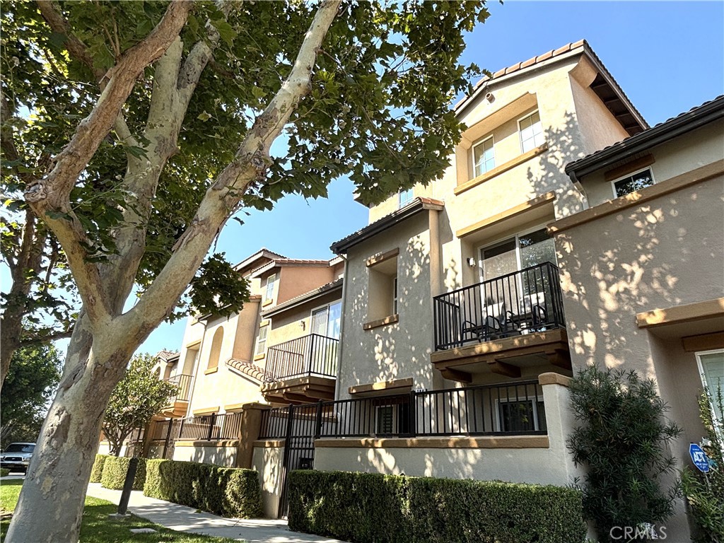 17871 Shady View Drive #704