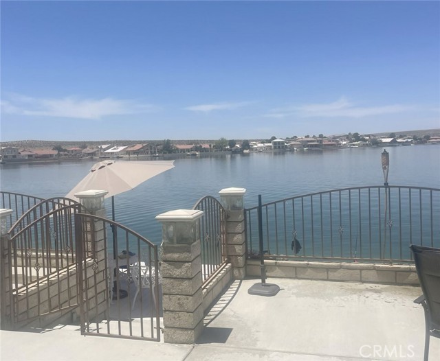 Detail Gallery Image 5 of 30 For 26502 Blue Water Rd, Helendale,  CA 92342 - 3 Beds | 2/1 Baths