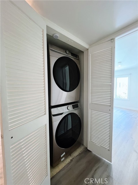 Detail Gallery Image 26 of 26 For 1940 N Highland Ave #25,  Los Angeles,  CA 90068 - 2 Beds | 2 Baths