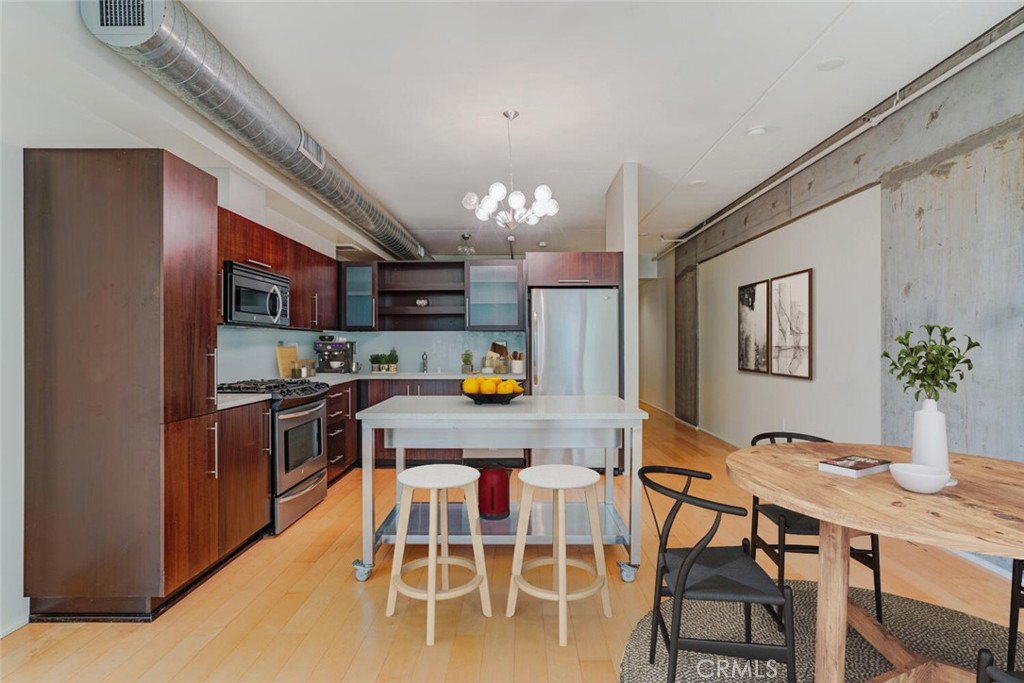 MLS #PW25272601 image #5