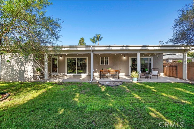 Detail Gallery Image 40 of 55 For 21206 Merridy St, Chatsworth,  CA 91311 - 4 Beds | 3 Baths