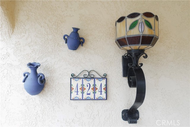 424 W 11th Street, Azusa CA: https://media.crmls.org/medias/34e283f9-b53e-44fe-b9b1-74798422afc1.jpg
