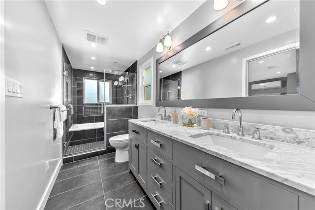 Master bathroom, separate shower and jacuzzi bathtub, double sink vanity