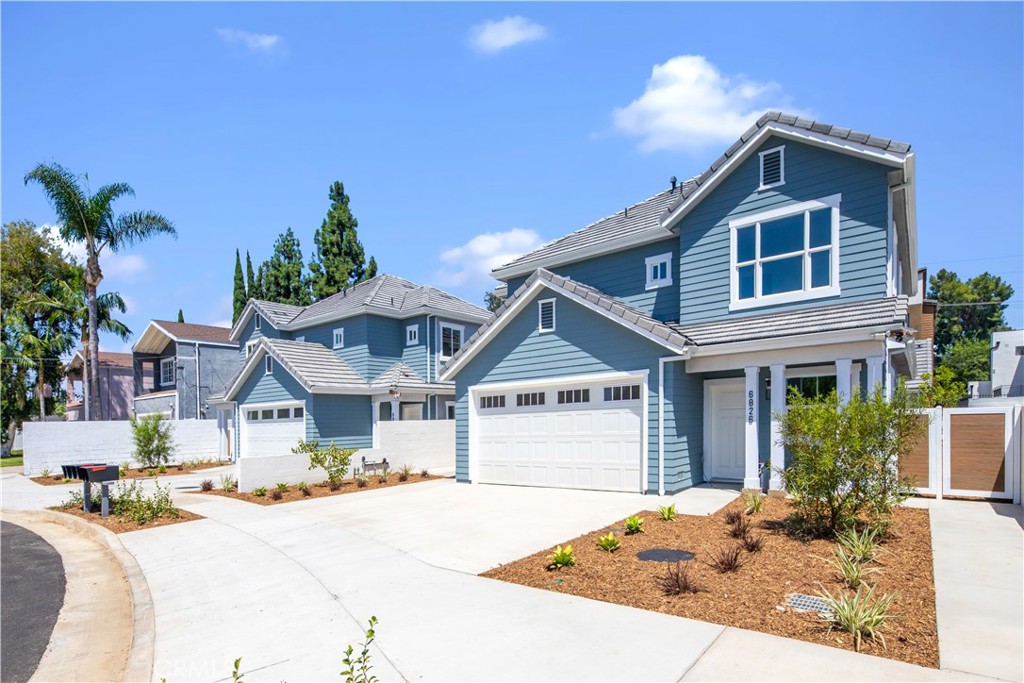 SingleFamilyResidence at 6826 N Whitman Avenue