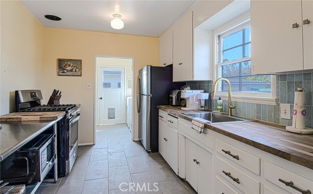 Detail Gallery Image 7 of 25 For 1935 S Nevada St, Oceanside,  CA 92054 - 2 Beds | 1 Baths
