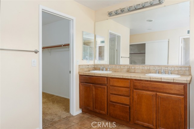 Detail Gallery Image 37 of 43 For 3297 Quartz Cir, Corona,  CA 92882 - 5 Beds | 3/1 Baths