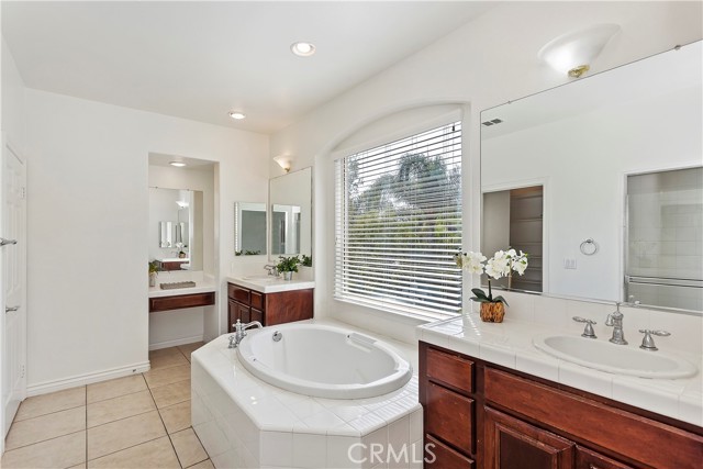 Detail Gallery Image 43 of 44 For 1678 Honors, Corona,  CA 92883 - 4 Beds | 4 Baths